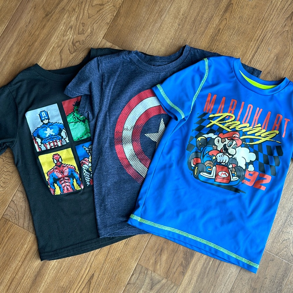 Marvel and Mario Set of 3 Boy T-Shirts Size XS/4